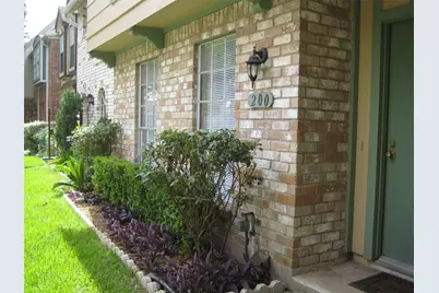 11002 Hammerly Blvd, Houston, TX 77043 - Photo 2