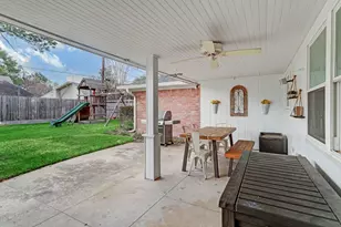 12318 Woodthorpe Ln, Houston, TX 77024 - Photo 22
