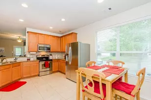 13601 May Pine Ct, Rosharon, TX 77583 - Photo 6