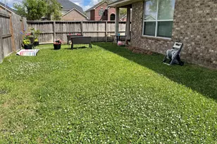 13601 May Pine Ct, Rosharon, TX 77583 - Photo 14