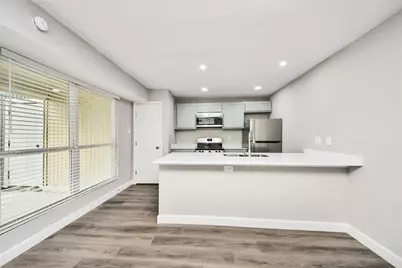 781 Country Place Drive #1017, Houston, TX 77079 - Photo 16