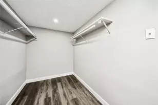 781 Country Pl Dr, Houston, TX 77079 - Photo 6