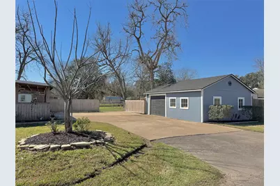 702 Marion Street, Port Neches, TX 77651 - Photo 20
