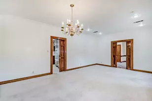 4495 Thomas Ln, Beaumont, TX 77706 - Photo 10