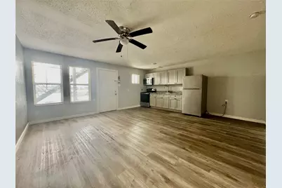 6705 Fairway Drive #25, Houston, TX 77087 - Photo 2