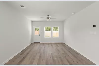 762 Westpointe Drive, Dayton, TX 77535 - Photo 14