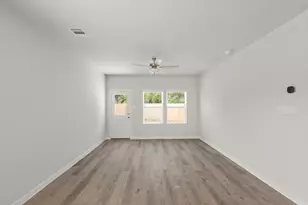 762 Westpointe Dr, Dayton, TX 77535 - Photo 14