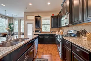 50 Cheswood Manor Drive, The Woodlands, TX 77382 - Photo 16