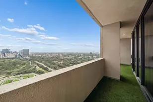 1111 Hermann Dr, Houston, TX 77004 - Photo 26