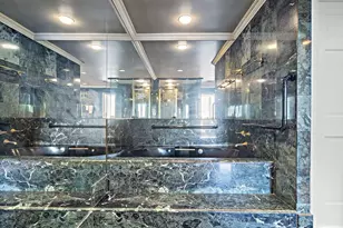 1111 Hermann Dr, Houston, TX 77004 - Photo 26