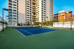 1111 Hermann Dr, Houston, TX 77004 - Photo 38