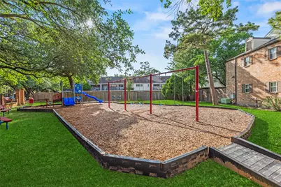 13194 Trail Hollow Drive #3194, Houston, TX 77079 - Photo 18