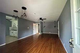 511 Guyer St, Sugar Land, TX 77498 - Photo 1