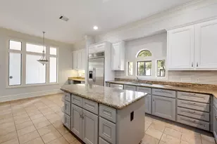 5519 Newcastle St, Bellaire, TX 77401 - Photo 14