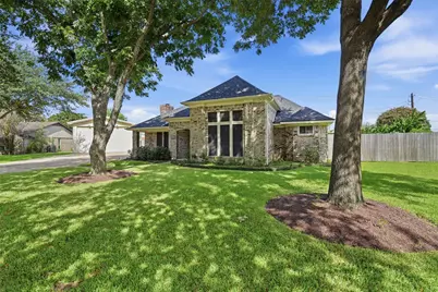 3102 Oaken Lane, La Porte, TX 77571 - Photo 1