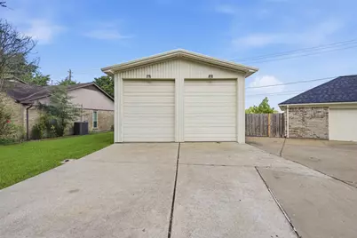 3102 Oaken Lane, La Porte, TX 77571 - Photo 4