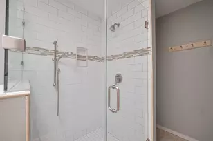 241 Litchfield Ln, Houston, TX 77024 - Photo 22