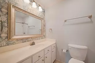 241 Litchfield Ln, Houston, TX 77024 - Photo 18