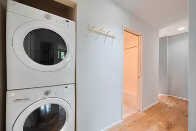 241 Litchfield Lane, Houston, TX 77024 - Photo 16