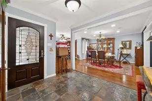 5326 Redstart St, Houston, TX 77096 - Photo 2