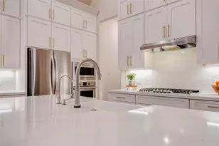 30407 Parkside Passage Ct, Fulshear, TX 77441 - Photo 12