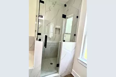 8705 Sunderland Road, Houston, TX 77028 - Photo 16