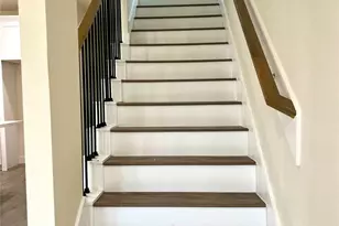 8705 Sunderland Rd, Houston, TX 77028 - Photo 10