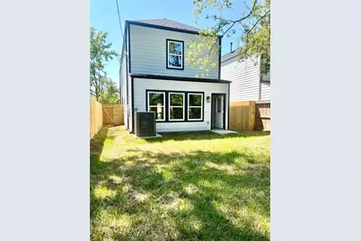 8705 Sunderland Road, Houston, TX 77028 - Photo 18