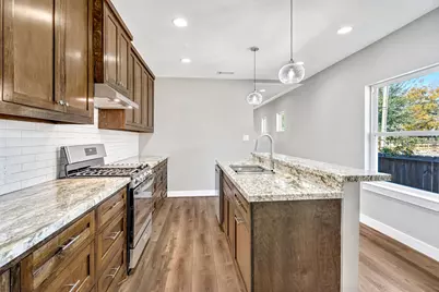 430 N Hutcheson Street, Houston, TX 77003 - Photo 22