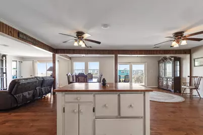 4110 2nd Street, Galveston, TX 77554 - Photo 10