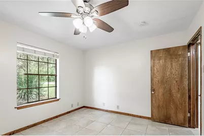 4640 Fm 1374 Road #A, Huntsville, TX 77340 - Photo 12