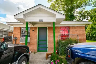 2828 Brackenridge St, Houston, TX 77026 - Photo 8
