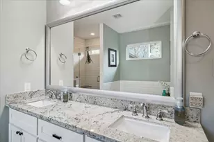 1430 Chamboard Ln, Houston, TX 77018 - Photo 18