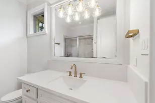 98 W Ambassador Bend, The Woodlands, TX 77382 - Photo 30