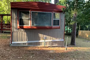 220 Acorn, Livingston, TX 77351 - Photo 2