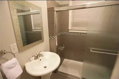 1414 Austin Street #01, Houston, TX 77002 - Photo 8