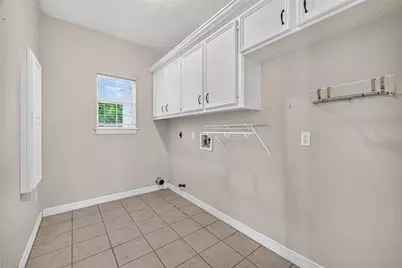 5202 Timber Ridge Street, Baytown, TX 77521 - Photo 24