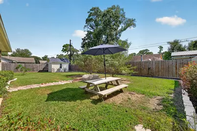 5202 Timber Ridge Street, Baytown, TX 77521 - Photo 38