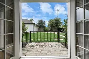 1202 Niagara St, Houston, TX 77051 - Photo 30