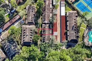 839 Wax Myrtle Ln, Houston, TX 77079 - Photo 36