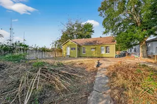 415 Pearl St, Baytown, TX 77520 - Photo 34