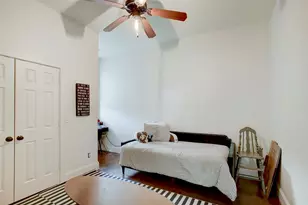 513 E 11th St, Houston, TX 77008 - Photo 10