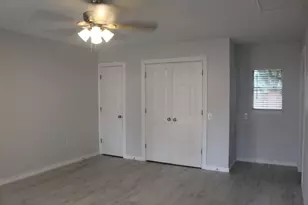 206 N Orange St, Sweeny, TX 77480 - Photo 14