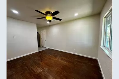 9434 Fairland Drive, Houston, TX 77051 - Photo 4