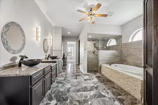 527 Lily Ln, Rosharon, TX 77583 - Photo 16