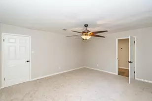 29019 Stapleford St, Spring, TX 77386 - Photo 20