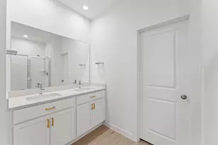 30430 Lighthouse Bluff Ln, Fulshear, TX 77441 - Photo 12