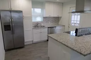 5918 Avenue R, Galveston, TX 77551 - Photo 4
