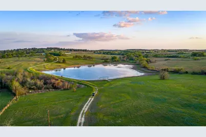 5701 Bovista Road, Navasota, TX 77868 - Photo 2