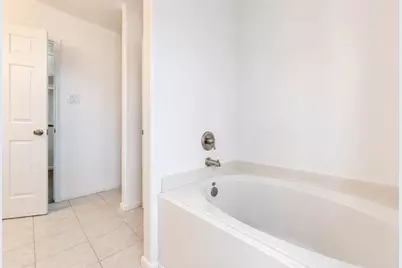 1802 Oak Lodge Drive, Pearland, TX 77581 - Photo 14